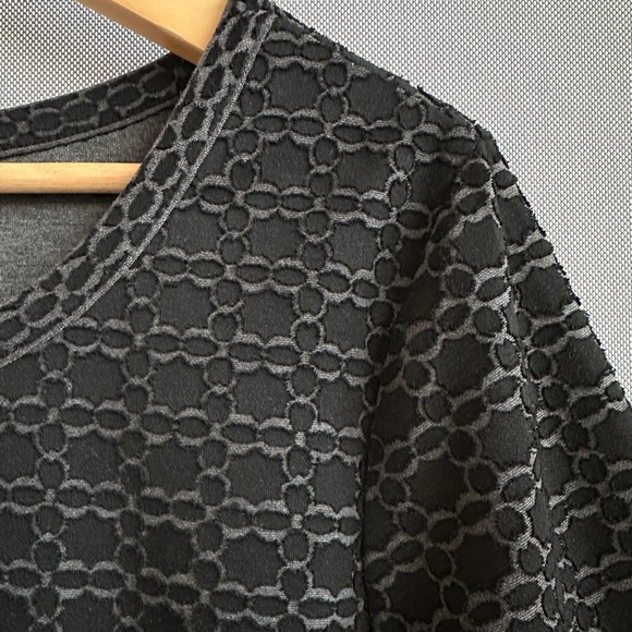 Max Studio Black Textured Bell Sleeve Top – Scoop Neck Stretch Blouse – Size L - Picture 6 of 10